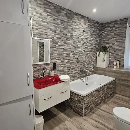 De La Paz Ribeira Sacra Holiday home *