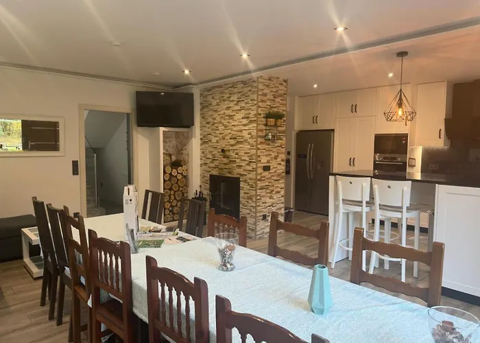 De La Paz Ribeira Sacra מונפורט דה למוס