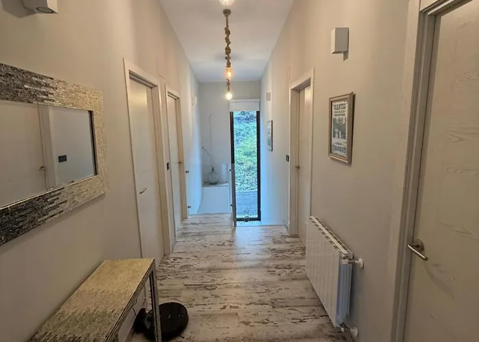 בית נופש De La Paz Ribeira Sacra *