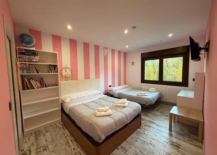 De La Paz Ribeira Sacra * מונפורט דה למוס